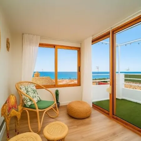 Modern Loft With Ocean Views * 比利亚霍约萨